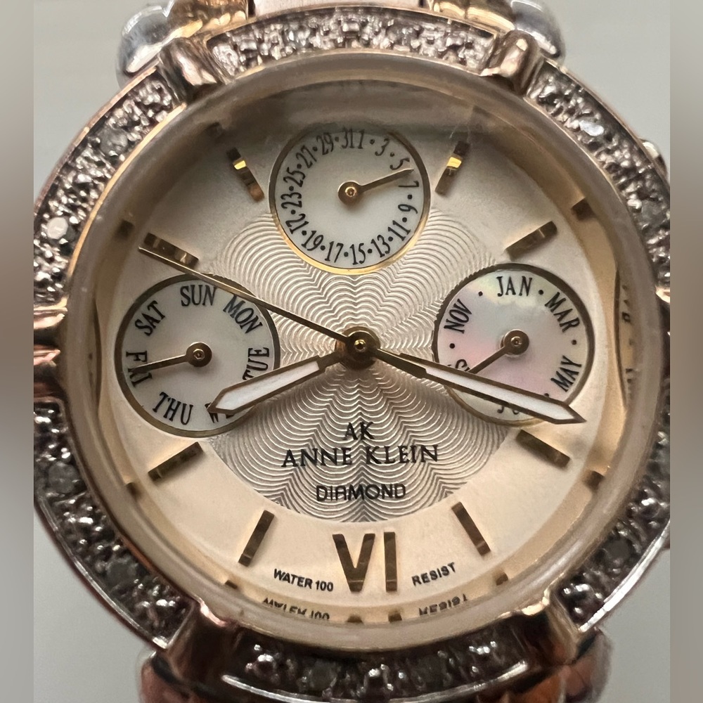 AK LADIES WATCH